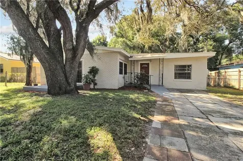 1915 E Shadowlawn Avenue Tampa FL 33610