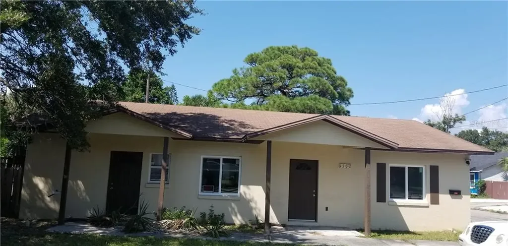 1302 12th Avenue W Bradenton FL 34205