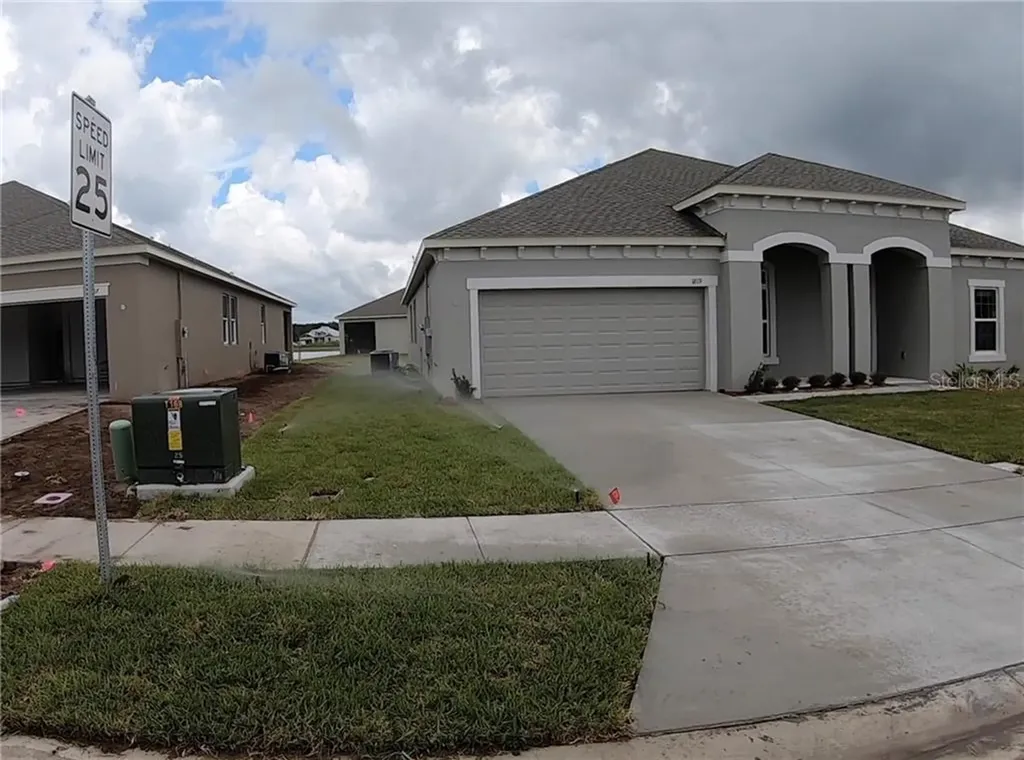 1819 Henley Street Saint Cloud FL 34771