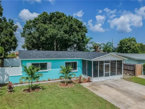 5215 101st Avenue N Pinellas Park FL 33782