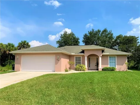1446 Nabatoff Street North Port FL 34288