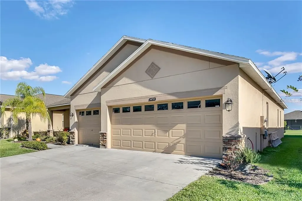 14713 Crosston Bay Court Orlando FL 32824