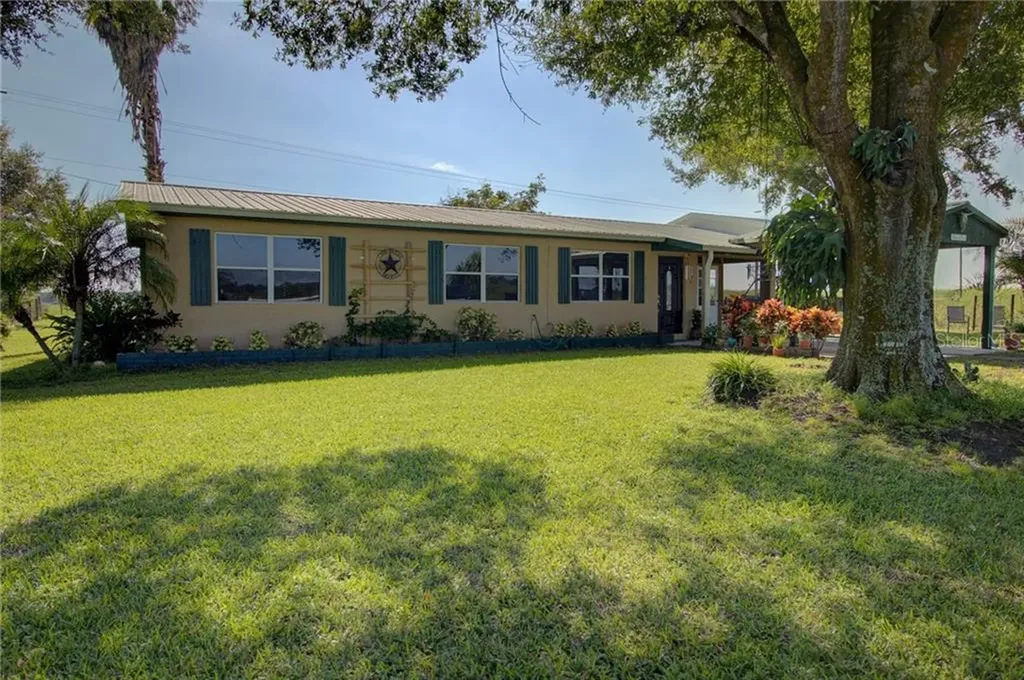 28460 NE 55th Avenue Okeechobee FL 34972