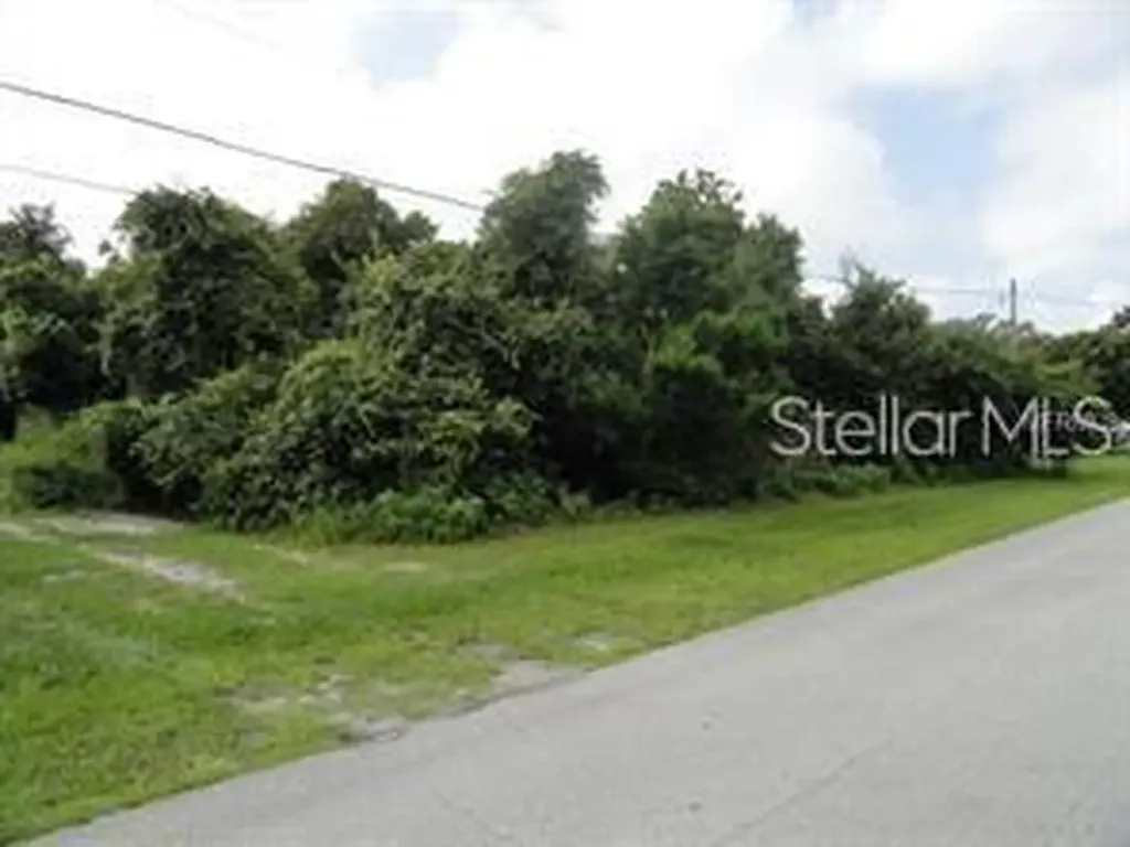 725 N Firwood Drive Deltona FL 32725