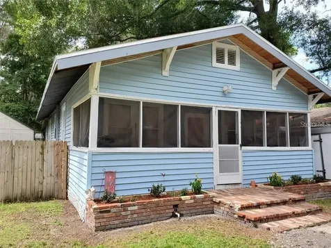 1806 W Arctic Street Tampa FL 33604