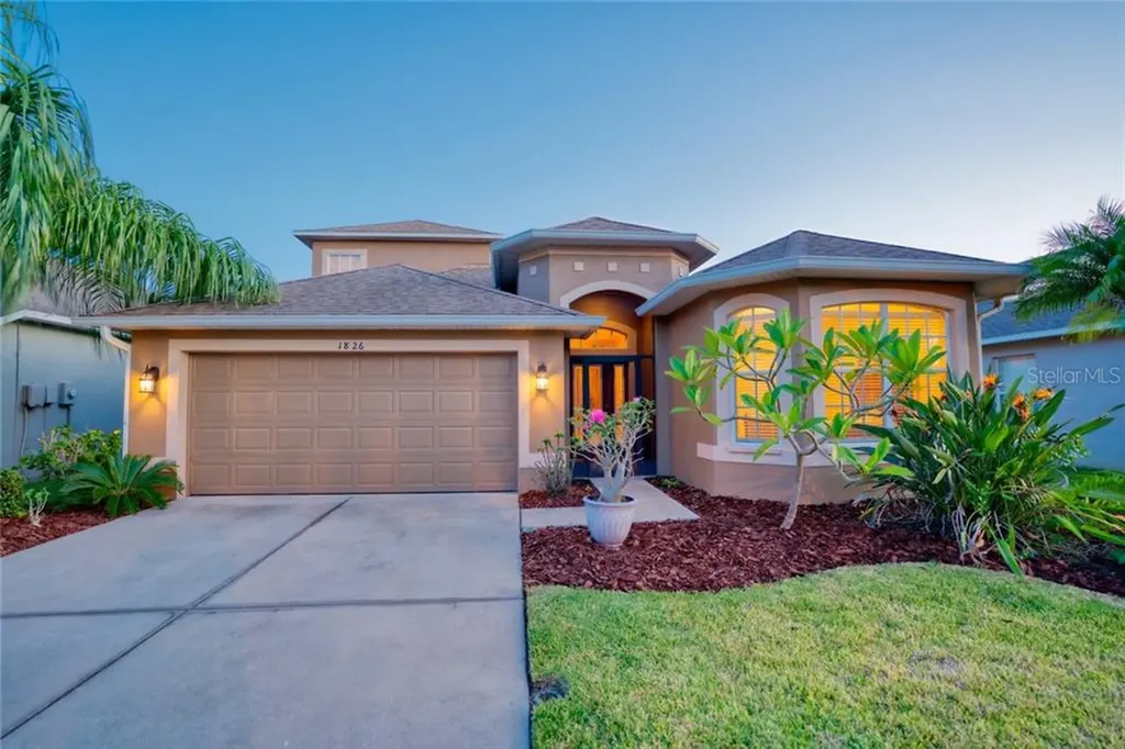 1826 Raven Glen Drive Ruskin FL 33570