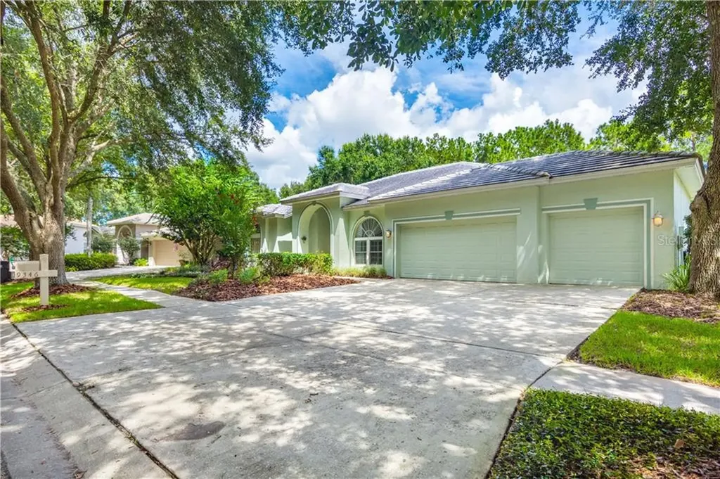 9346 Wellington Park Circle Tampa FL 33647