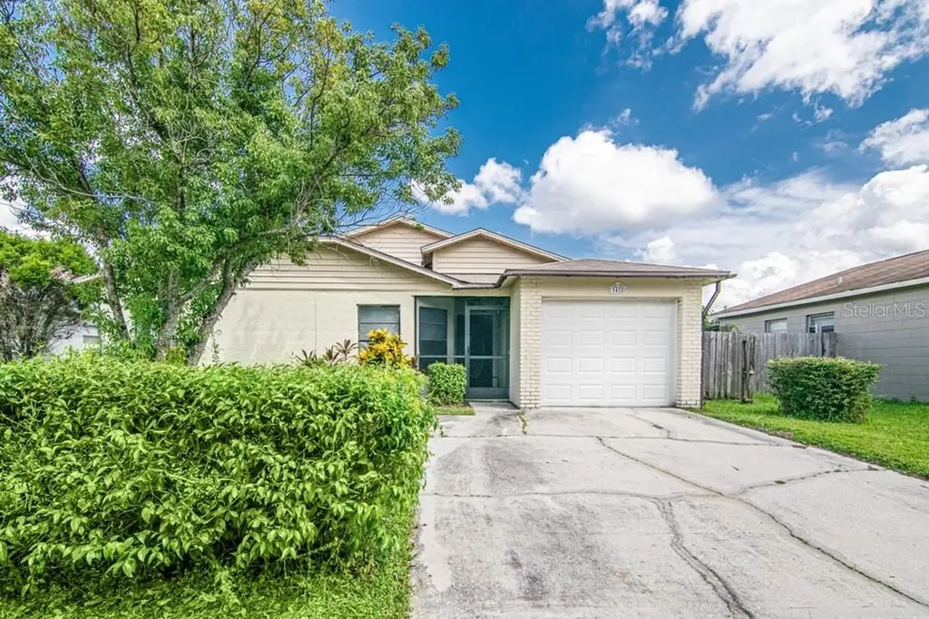 1418 Thistledown Drive Brandon FL 33510