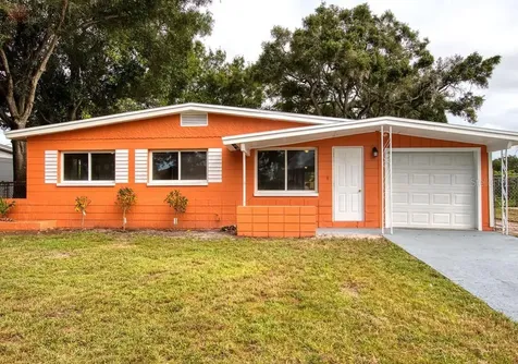 2321 42nd Avenue N St Petersburg FL 33714