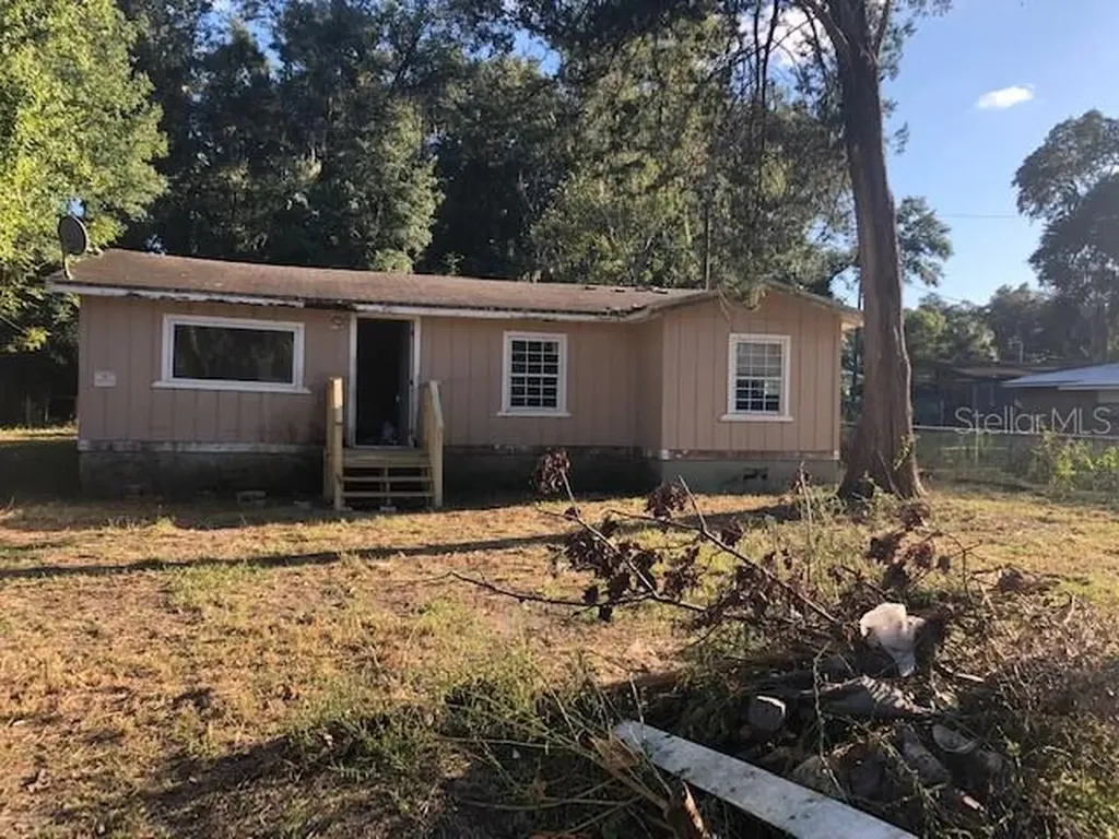 203 Higgins Street Palatka FL 32177