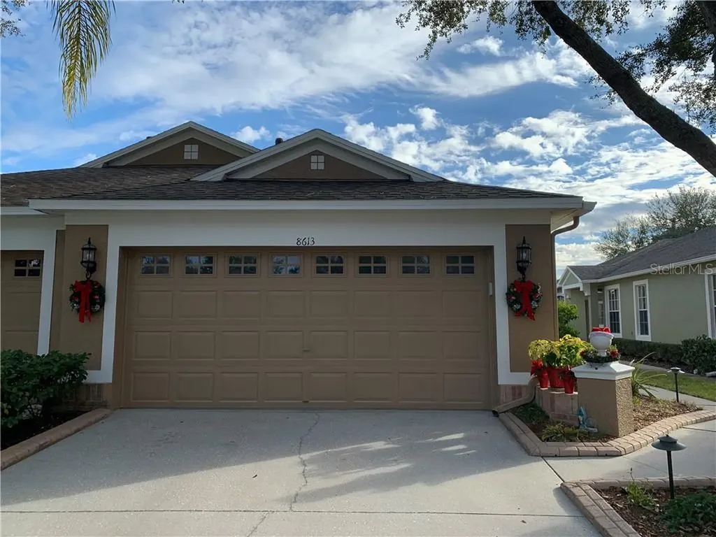 8613 Snowy Owl Way Tampa FL 33647