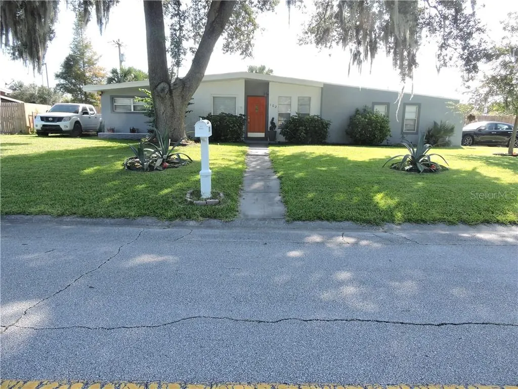 102 Poinciana Circle Kissimmee FL 34744