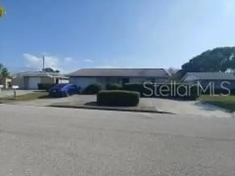6930 Tierra Linda Street Port Richey FL 34668