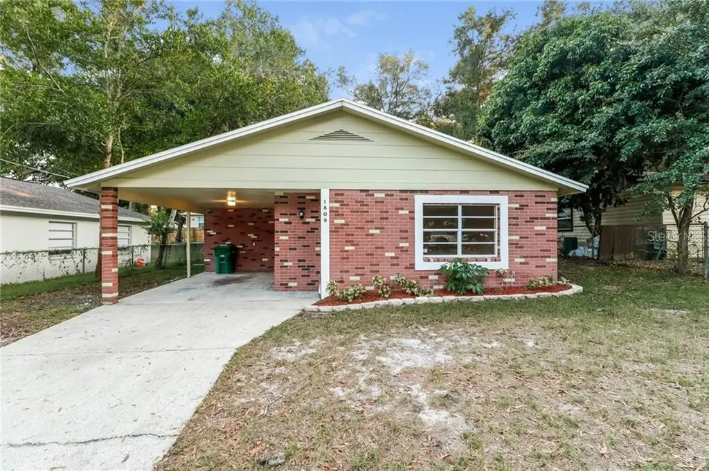 1809 E Knollwood Street Tampa FL 33610