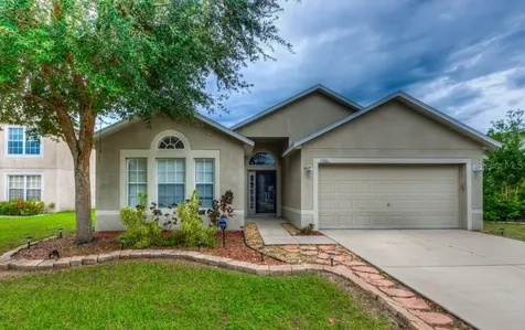 1208 Alhambra Crest Drive Ruskin FL 33570