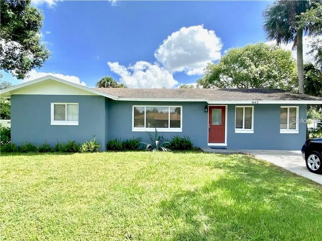1643 Center Street Deland FL 32720