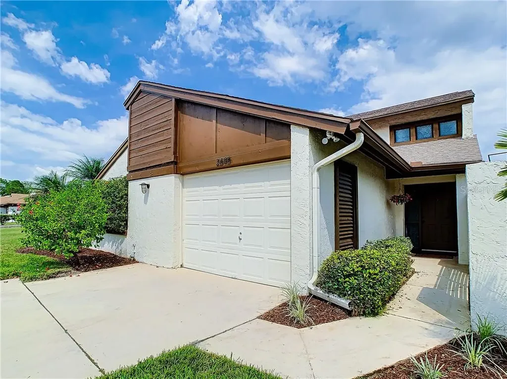2695 Autumn Green Drive Orlando FL 32822