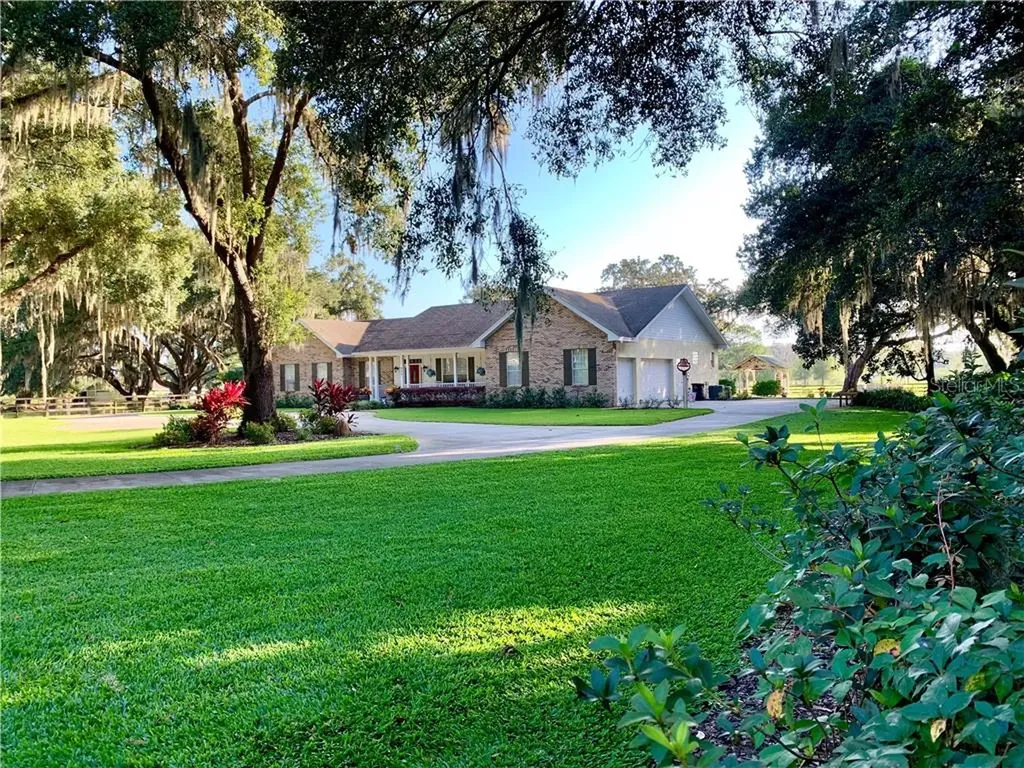 935 Country Oaks Lane Lakeland FL 33810
