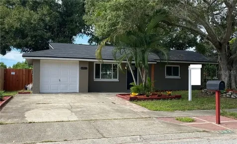 6082 73rd Street N St Petersburg FL 33709