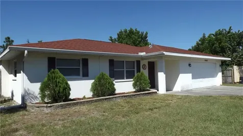 10484 Greenway Avenue Englewood FL 34224