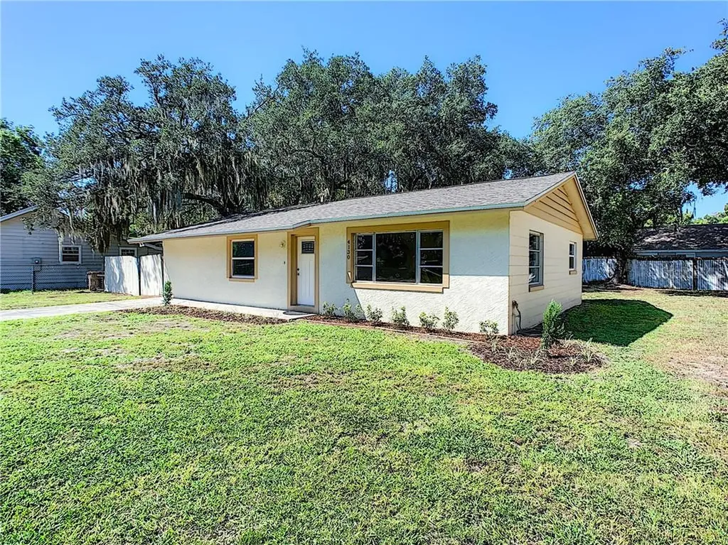 4130 Lake Saunders Drive Mount Dora FL 32757