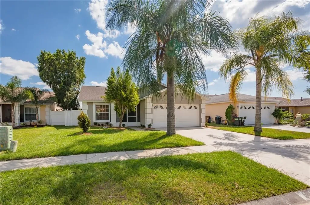 4628 Prairie Point Boulevard Kissimmee FL 34746
