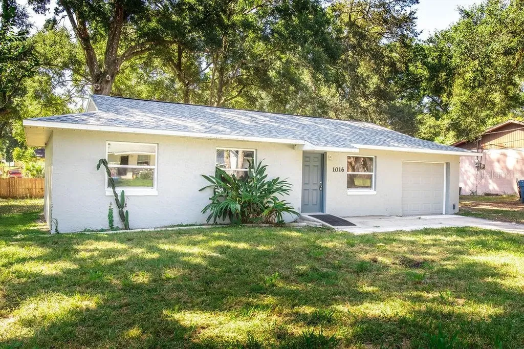 1016 Greenwood Avenue Orange City FL 32763