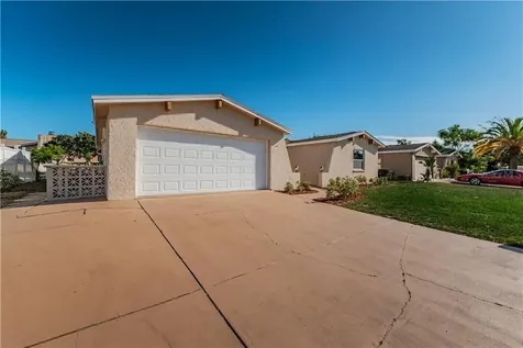 8209 Redfield Drive Port Richey FL 34668