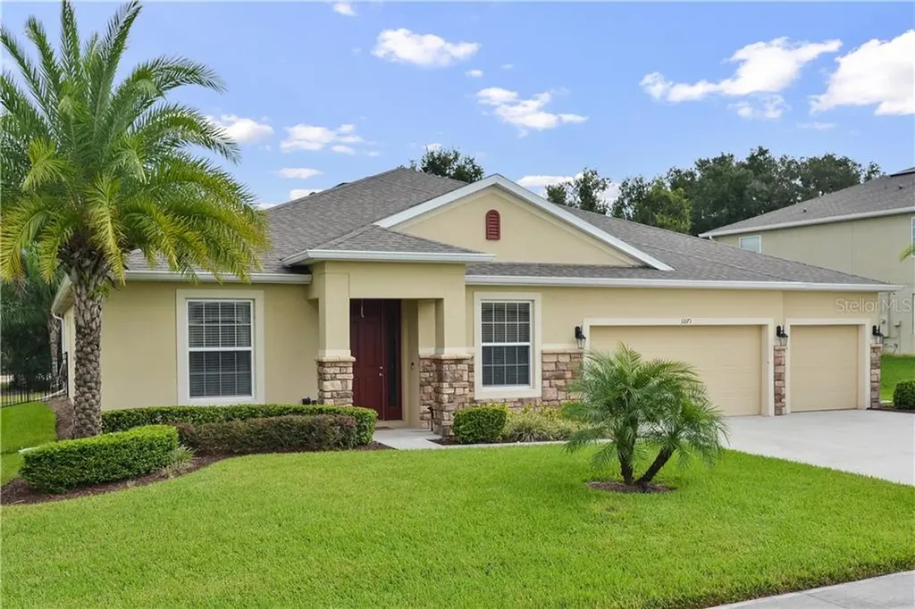 1071 Rock Creek Street Apopka FL 32712