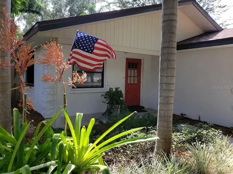 5119 2nd Avenue W Bradenton FL 34209
