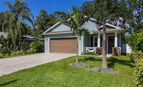 922 Gulf View Boulevard Dunedin FL 34698