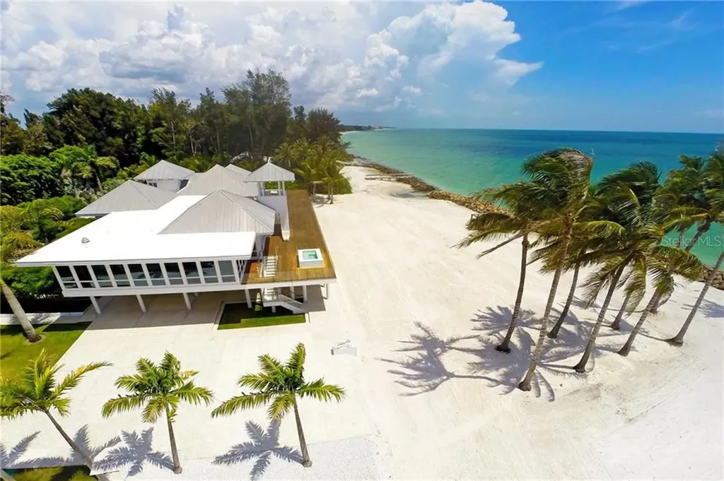 7712&7660 Sanderling Road Sarasota FL 34242
