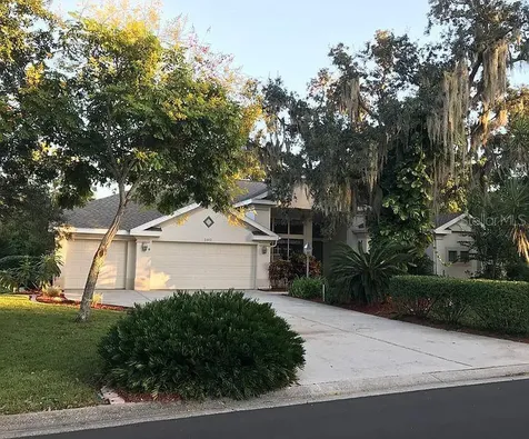 2410 Clubhouse Drive Plant City FL 33566
