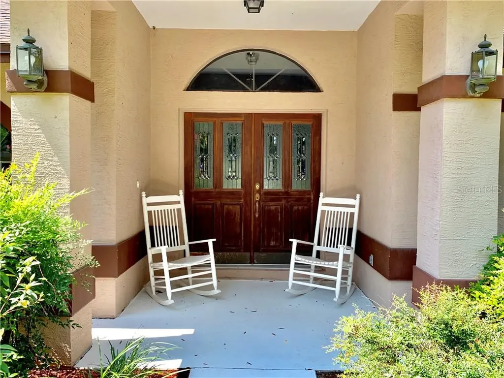6155 Country Club Road Wesley Chapel FL 33544