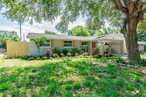 8942 Enchantment Drive Largo FL 33773