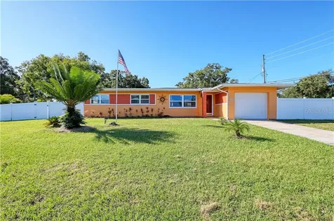 1301 Stratford Drive Clearwater FL 33756