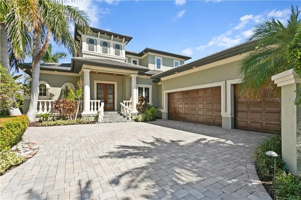 4132 Causeway Vista Drive Tampa FL 33615