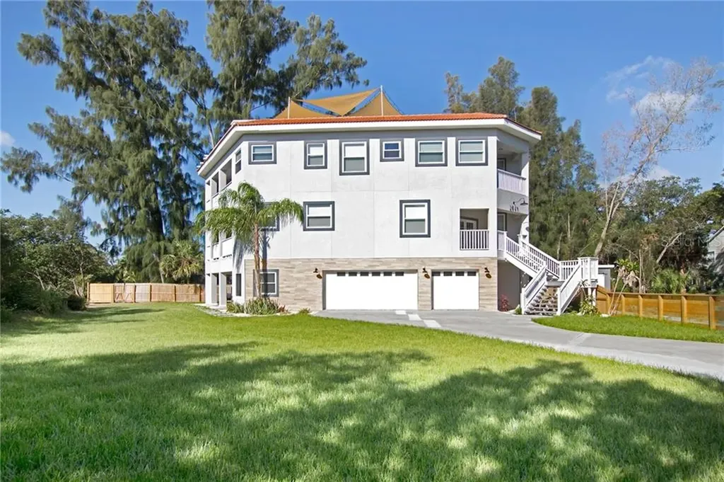 2641 Quincy Street S Gulfport FL 33711