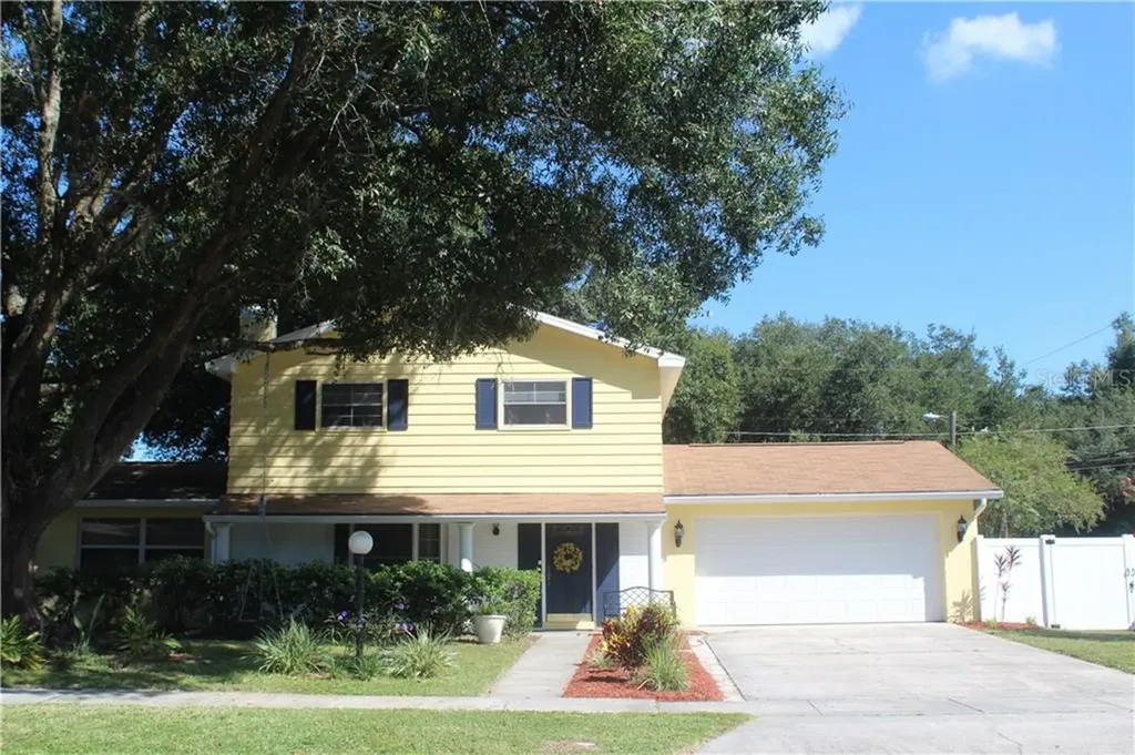 2501 Lancer Drive Tampa FL 33618
