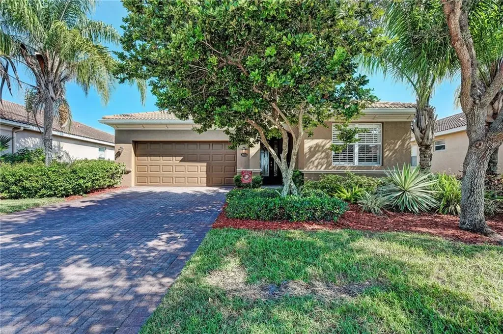 8815 Heritage Sound Drive Bradenton FL 34212