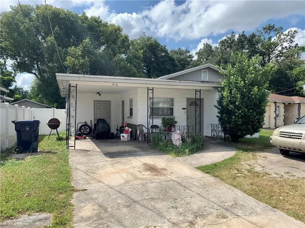 310 W Wilder Avenue Tampa FL 33603