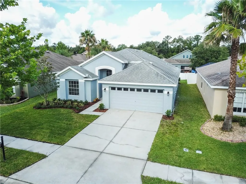 6852 Bluff Meadow Court Wesley Chapel FL 33545