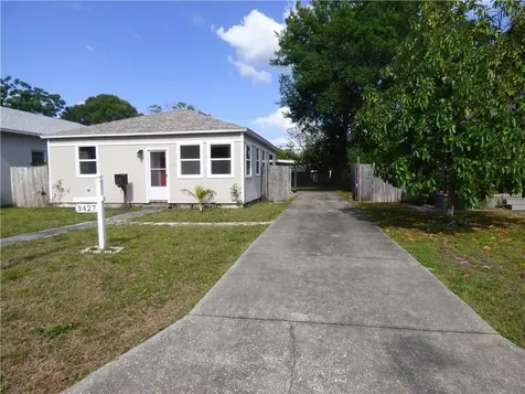 3427 Queen Street N St Petersburg FL 33713