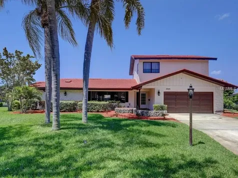 1909 Kansas Avenue NE St Petersburg FL 33703