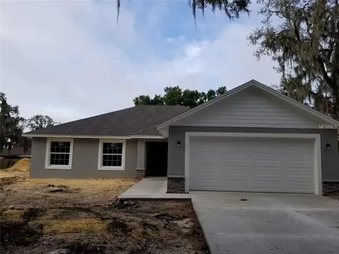 906 Avenue F NE Winter Haven FL 33881