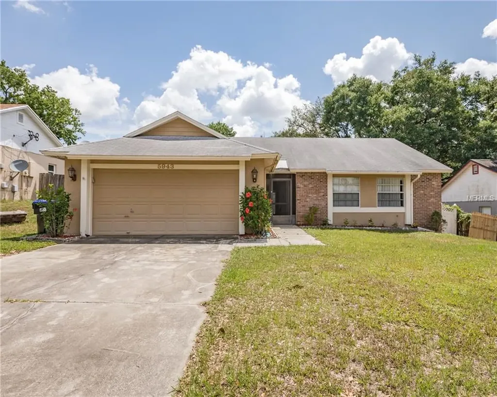 5943 Shore Breeze Lane Orlando FL 32810