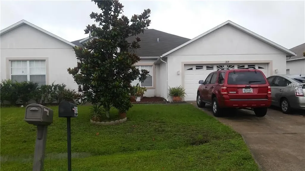 319 Aylesbury Court Kissimmee FL 34758
