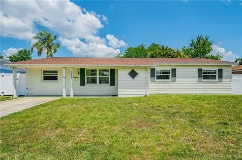 6593 21st Street N St Petersburg FL 33702
