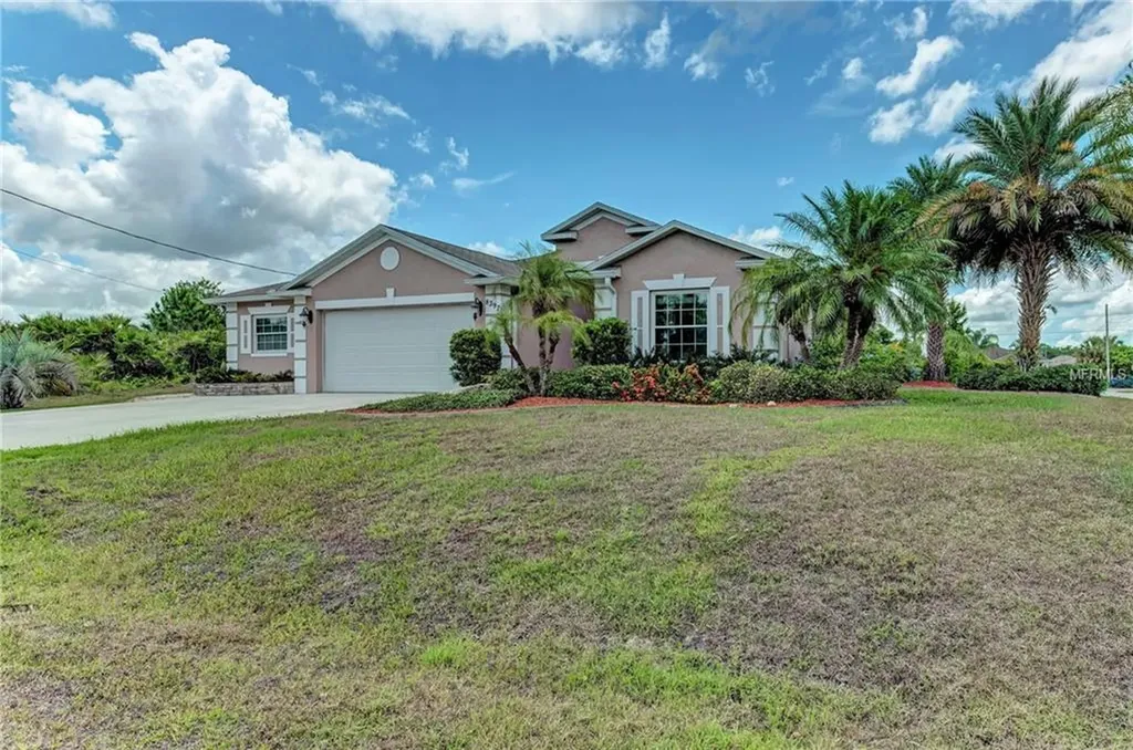 8397 Delk Avenue North Port FL 34291