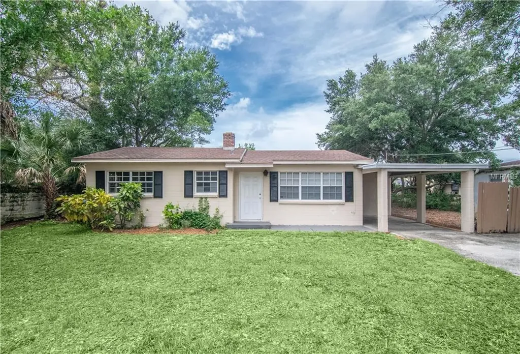 2211 S Lois Avenue Tampa FL 33629